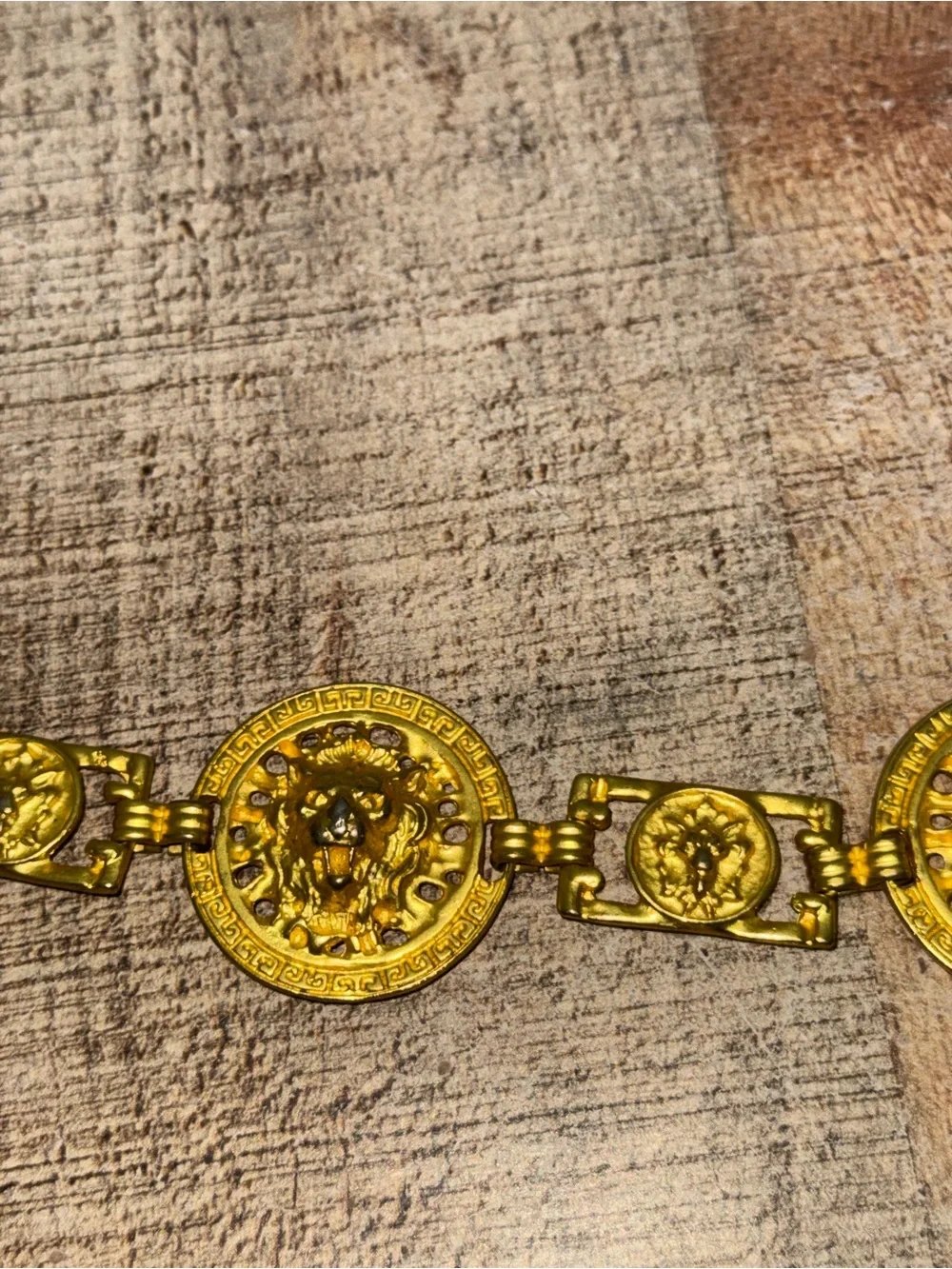 Motion East Lion Belt Gold Tone Adjustable